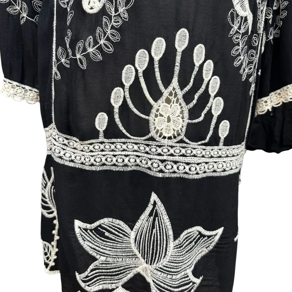 Boho Embroidered Bird Heart Lace Trim V-Neck Tunic Dress Black White 3/4 Sleeve - Picture 7 of 8